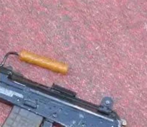 Thief Proof Rifle Racks 5 56 Mm Insas Rifle Carring Handel From Faizabad