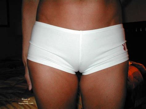 camel toe in white shorts hall of fame photo bw