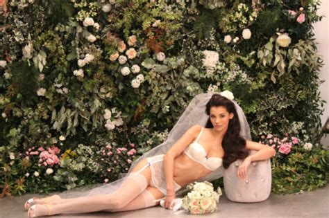 Sexy Bridal Lingerie That Will Definitely Spice Up The