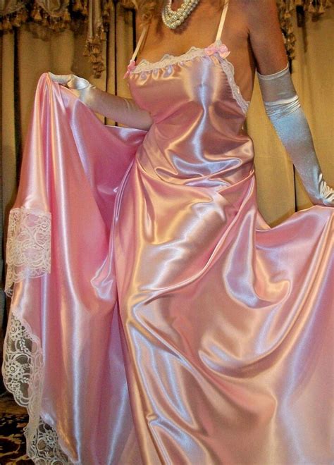 Vtg New Fair Pink Long Lace Slip Full Sweep Satin Nightgown Lingerie 1x