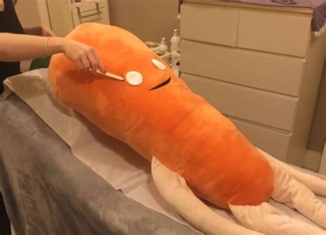 a salon in killarney is using kevin the carrot in the best