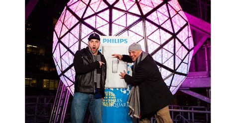 Same Sex Wedding In Times Square On New Year S Eve