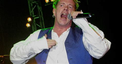 flashback the sex pistols tear through bodies in 2007 rolling stone