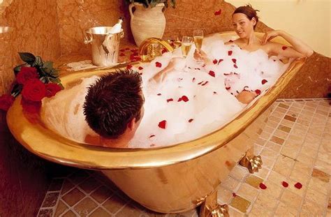 Cool 48 Lovely Bathroom Decoration Ideas For Valentines Day More At