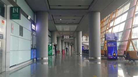 walking  hourly lounge  gate  beijing capital international airport