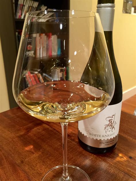 the white knight viognier 2014 first pour wine
