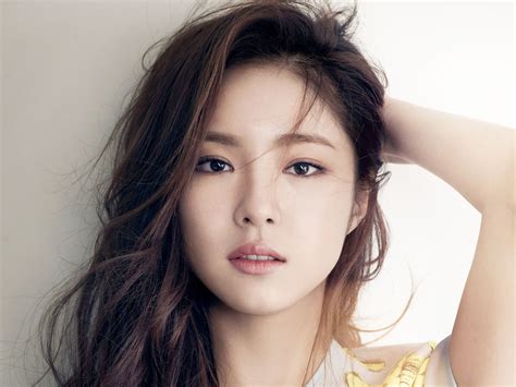 Beautiful Korean Girls Pics – Telegraph