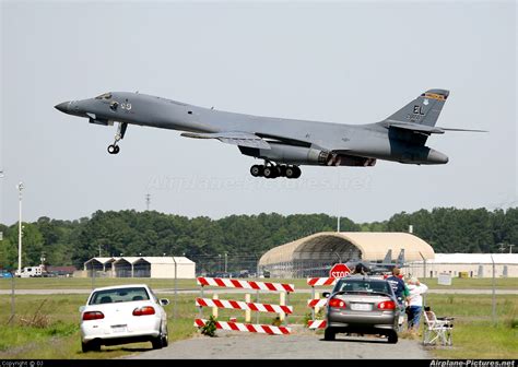 86 0139 usa air force rockwell b 1b lancer at