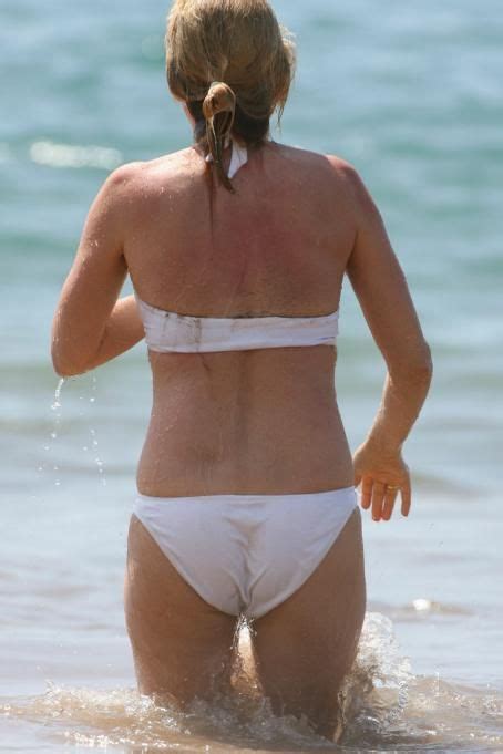Rosanna Arquette Pictures At Fanpix White Bikini