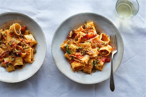 pasta with mussels tomatoes and fried capers recipe nyt cooking