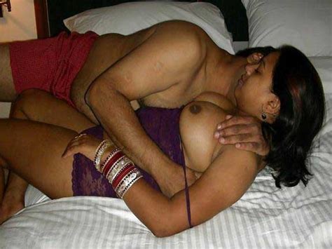nude indian photos me boss ki sex scandal pics viral ho gai