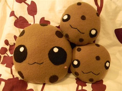 small plushie kawaii cookie