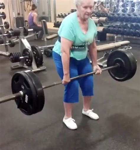 grandma aged 78 couldn t get out of chair now she deadlifts 225lb