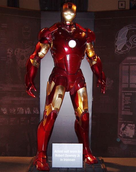 hollywood  costumes  props iron man suit  tony starks car