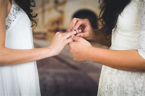 7 tips for attending your first gay or lesbian wedding