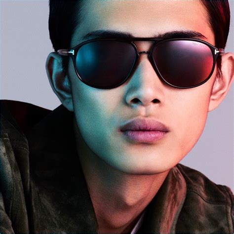 Tom Ford Men’s Sunglasses 2018 Digital Campaign Li