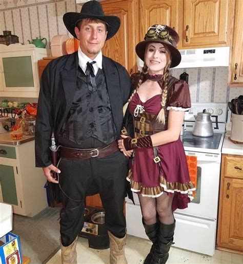 50 best couples halloween costumes to wear this year