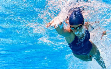 natation quelle nage pour le dos la republique des pyreneesfr