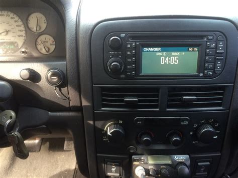 jeep stuff aux  bluetooth  factory radio  rb jeep wj   grand cherokee