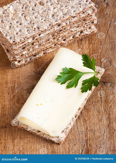 brood met kaas stock afbeelding image  droog gezond