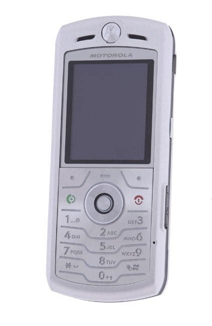 Motorola L7 Slvr Silver Color Cell Phone 10480180
