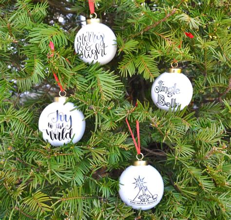 making christmas ornaments  cricut  easy mary martha mama