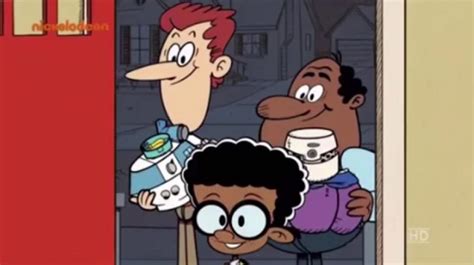 nickelodeon introduces its first same sex married couple in the loud
