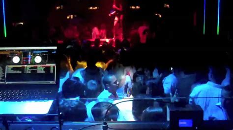 dj todd stylez aura nightclub nassau the bahamas