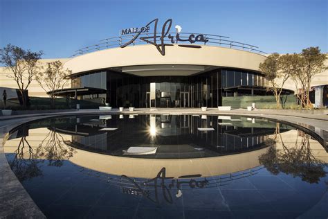 mall  africa retains  title  south africas coolest mall sa