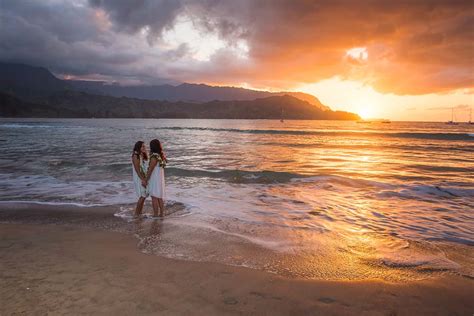 Hawaii Lesbian Beach Love Telegraph