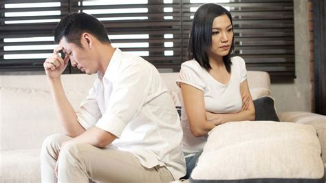Nearly 1 4m Chinese Couples File For Divorce In Court In