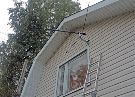 Способы монтажа антенны на скатную крышу Как сделать