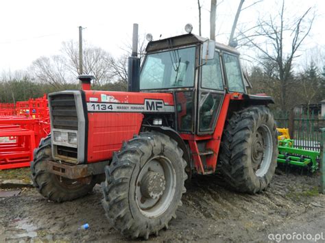 zdjecie traktor massey ferguson   galeria rolnicza agrofoto