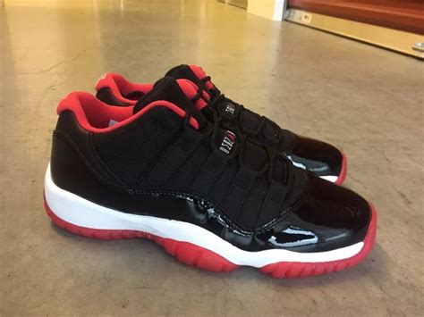 Nike Air Jordan Retro Xi 11 Low Black Red White 528896 012 Youth Shoes