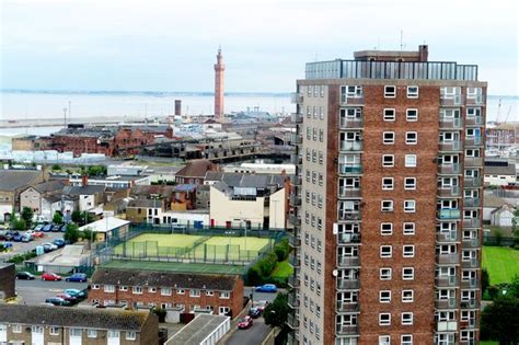 start date for demolition of grimsby s high rise flats