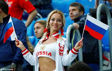 Russia Fan Dubbed World Cup S Sexiest Supporter Is A P