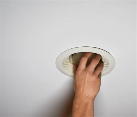 remove  recessed light housing honor services