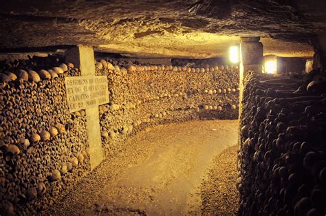 catacombs guided  paris