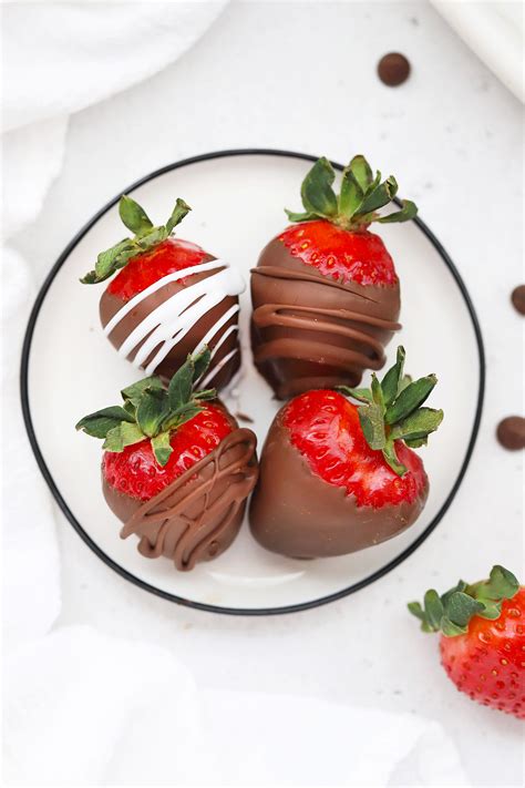 chocolate covered strawberries dairy  vegan paleo  lovely life