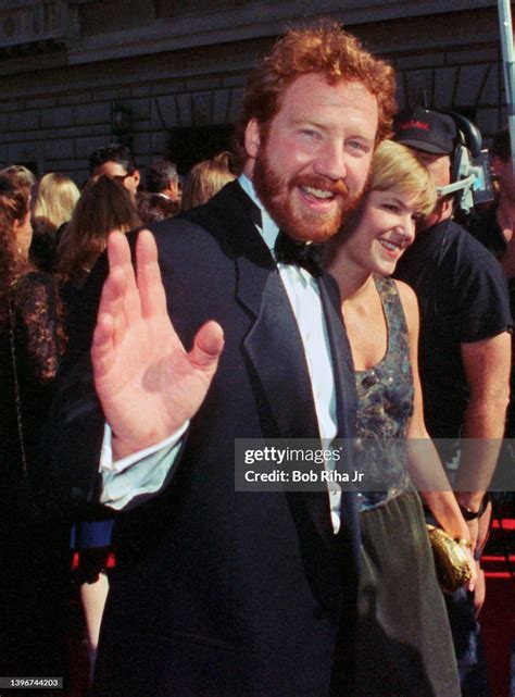 timothy busfield arrives at the emmy awards show september 17 1989