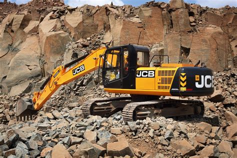 jcb jslc tracked excavator launched  india