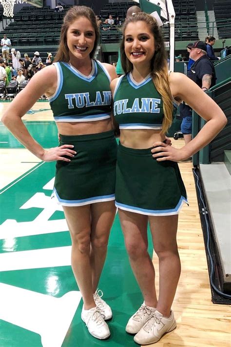 photo submission a special thanks to lovely tulane cheerleader recklesssnesss right for the