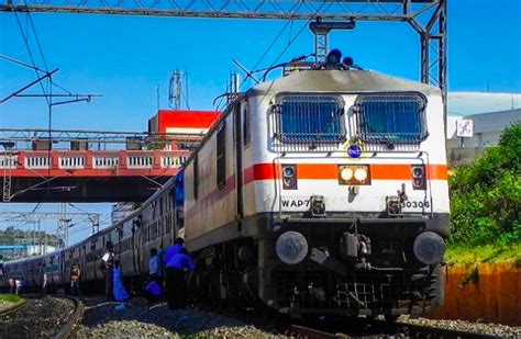 indian railways cancels all passenger trains till march 31 as