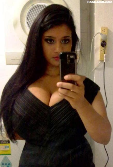 busty arab girl self shot busty self shots pinterest