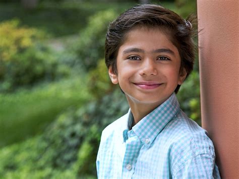 Disney S The Jungle Book Casts Newcomer Neel Sethi As