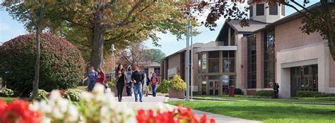 rider university rankings tuition acceptance rate