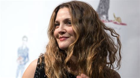 Drew Barrymore Dyes Hair Color Buttery Blonde Stylecaster