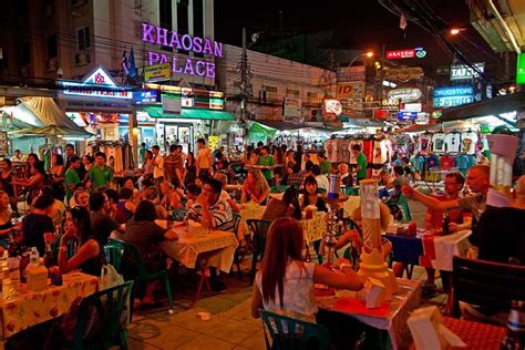 khao san road night tour eat drink dance and foot massage takemetour