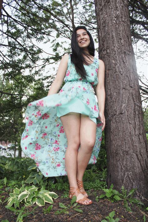 42 times women had to battle windy dresses wow gallery