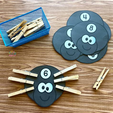 printable clip counting spiders primary playground